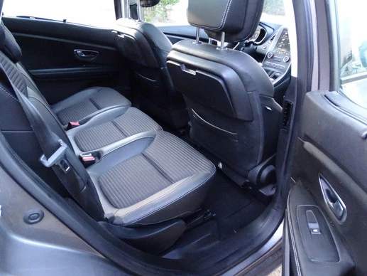 Renault Scénic - Afbeelding 15 van 16