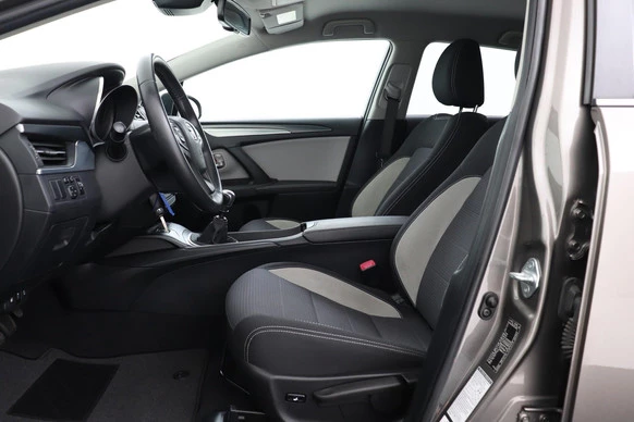 Toyota Avensis - Afbeelding 3 van 30
