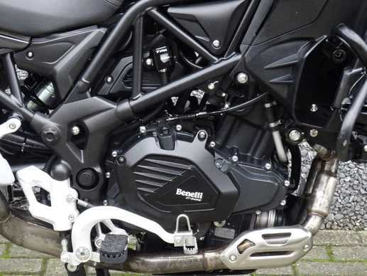 Benelli TRK - Afbeelding 4 van 16