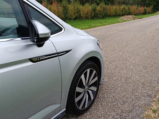 Volkswagen Touran - Afbeelding 28 van 30