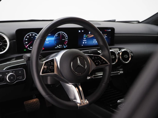 Mercedes-Benz A-Klasse - Afbeelding 16 van 30