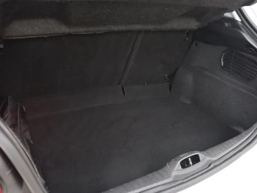 Peugeot 208 - Afbeelding 22 van 30