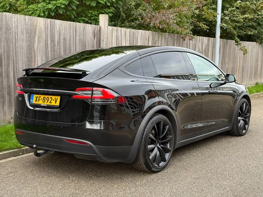 Tesla Model X - Afbeelding 8 van 22