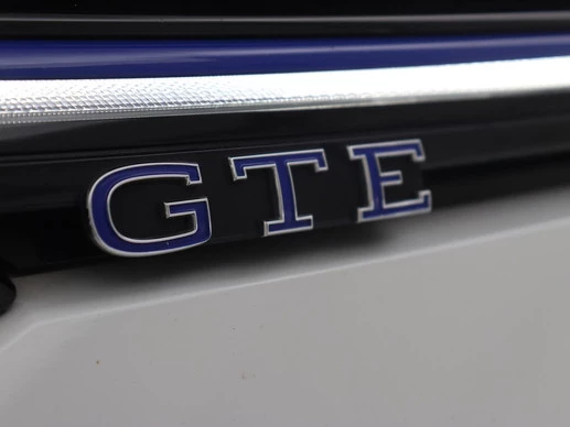 Volkswagen Golf - Afbeelding 25 van 30