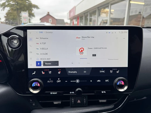 Lexus NX - Afbeelding 25 van 30