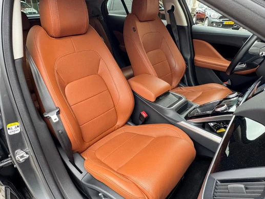 Jaguar I-PACE - Afbeelding 8 van 30