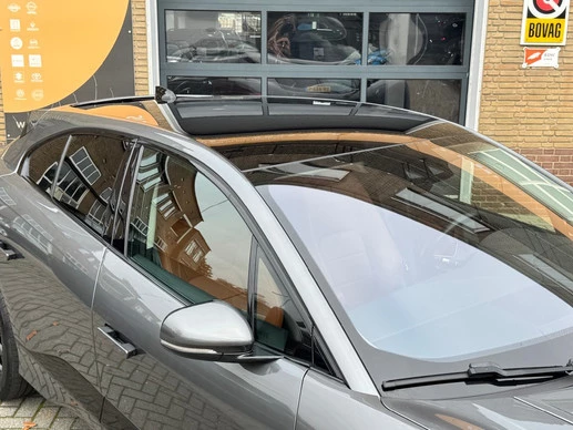 Jaguar I-PACE - Afbeelding 27 van 30