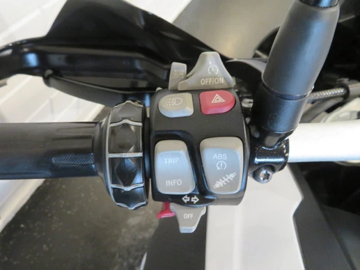 BMW S 1000 XR - Afbeelding 12 van 14