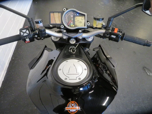 KTM 1290 - Afbeelding 11 van 15