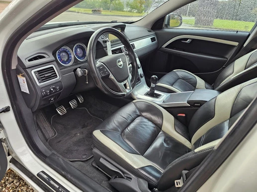 Volvo V70 - Afbeelding 2 van 30