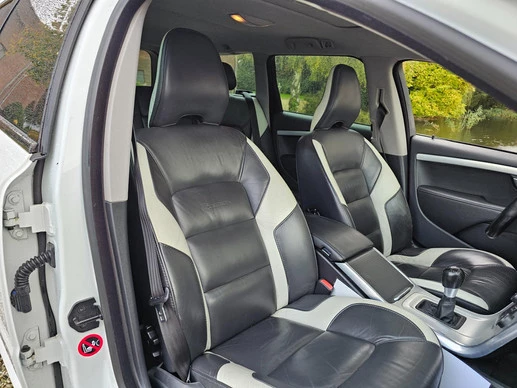 Volvo V70 - Afbeelding 13 van 30