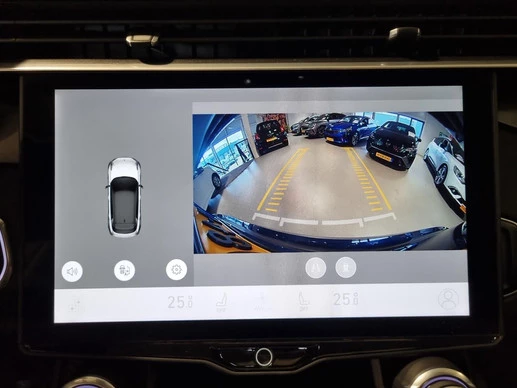 Lynk & Co 01 - Afbeelding 13 van 30