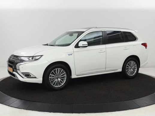 Mitsubishi Outlander - Afbeelding 1 van 30