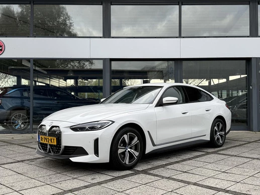 BMW i4 - Afbeelding 1 van 25