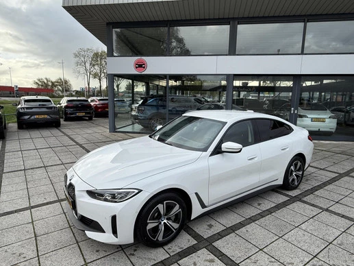 BMW i4 - Afbeelding 11 van 25