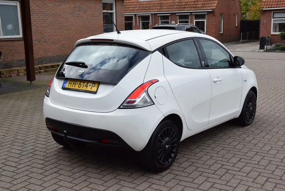 Lancia Ypsilon - Afbeelding 8 van 30