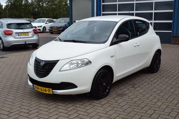 Lancia Ypsilon - Afbeelding 16 van 30