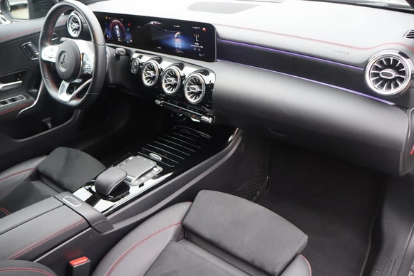 Mercedes-Benz CLA - Afbeelding 8 van 30