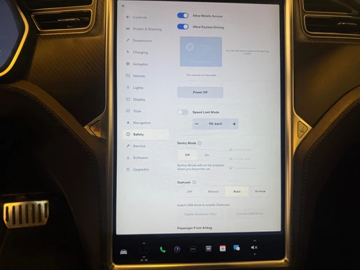 Tesla Model S - Afbeelding 26 van 30