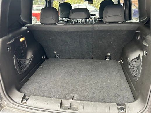 Jeep Renegade - Afbeelding 29 van 30