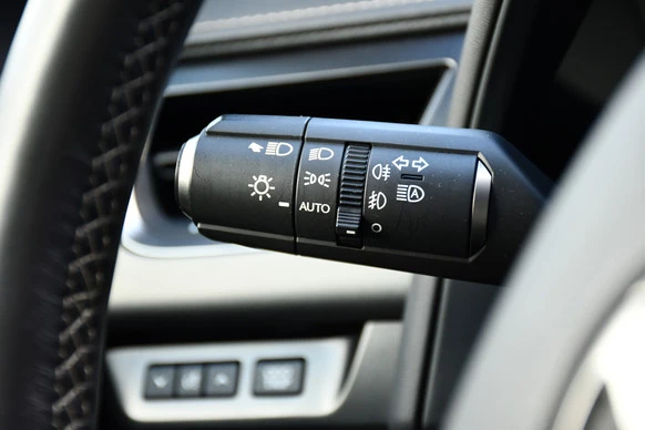 Lexus UX - Afbeelding 28 van 30