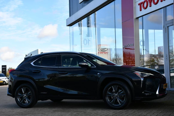 Lexus UX - Afbeelding 5 van 30