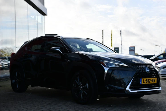 Lexus UX - Afbeelding 9 van 30