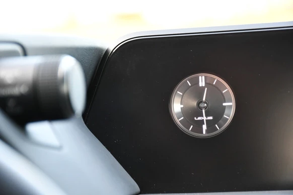 Lexus UX - Afbeelding 19 van 30