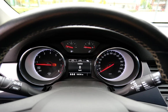 Opel Astra - Afbeelding 13 van 30