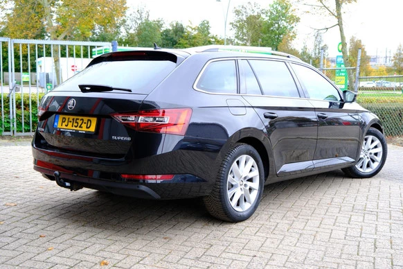 Škoda Superb - Afbeelding 3 van 30