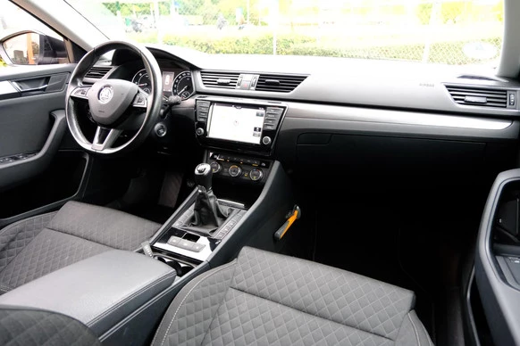 Škoda Superb - Afbeelding 5 van 30