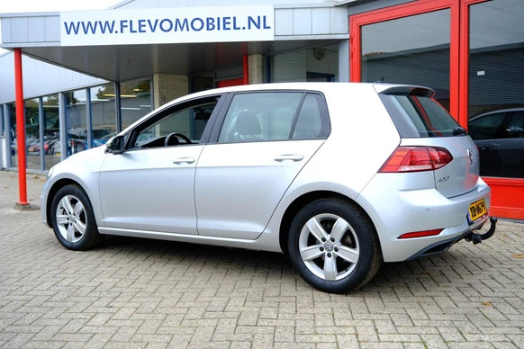 Volkswagen Golf - Afbeelding 28 van 30