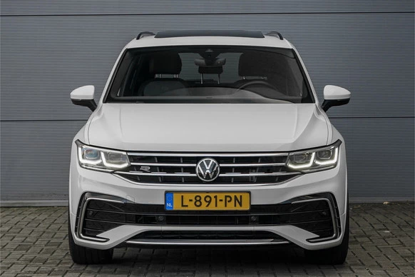 Volkswagen Tiguan - Afbeelding 13 van 30