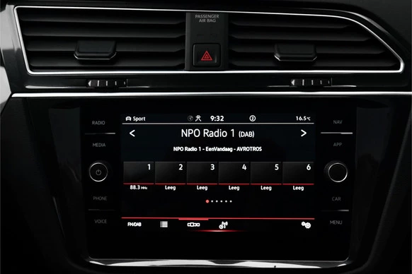 Volkswagen Tiguan - Afbeelding 26 van 30