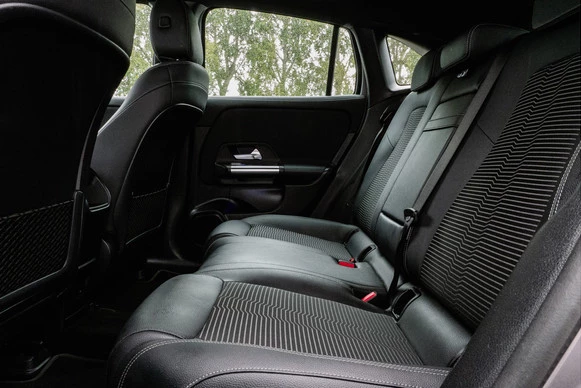 Mercedes-Benz EQA - Afbeelding 14 van 30