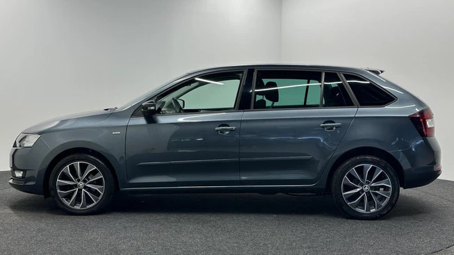 Škoda Rapid - Afbeelding 12 van 30