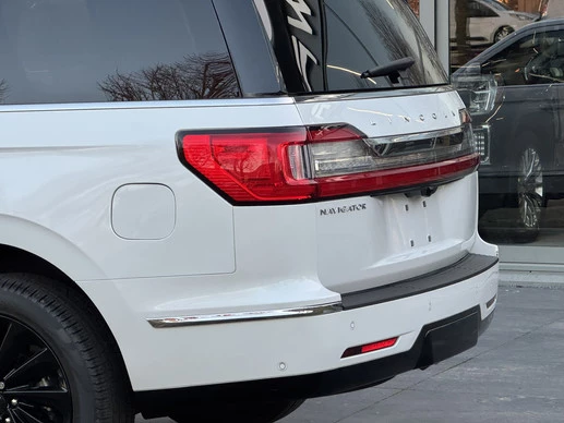 Lincoln Navigator - Afbeelding 7 van 30