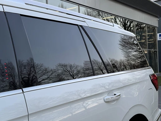 Lincoln Navigator - Afbeelding 12 van 30