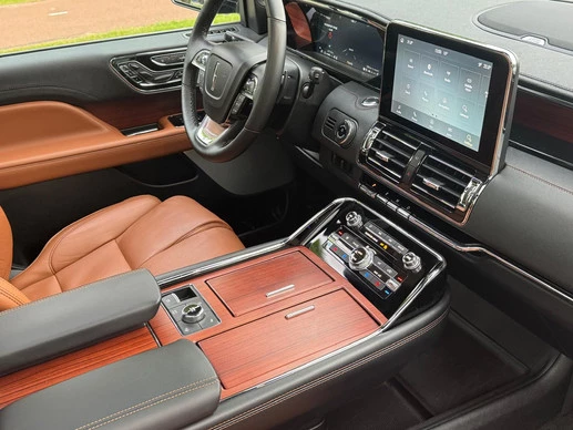 Cadillac Escalade - Afbeelding 17 van 30