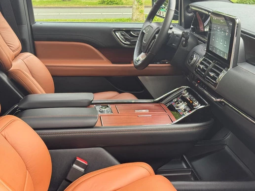 Cadillac Escalade - Afbeelding 17 van 30