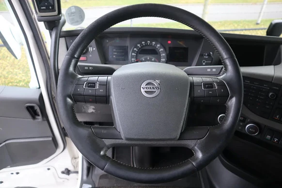 Volvo FH - Afbeelding 17 van 21