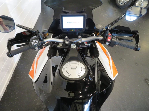 KTM 1290 - Afbeelding 9 van 15