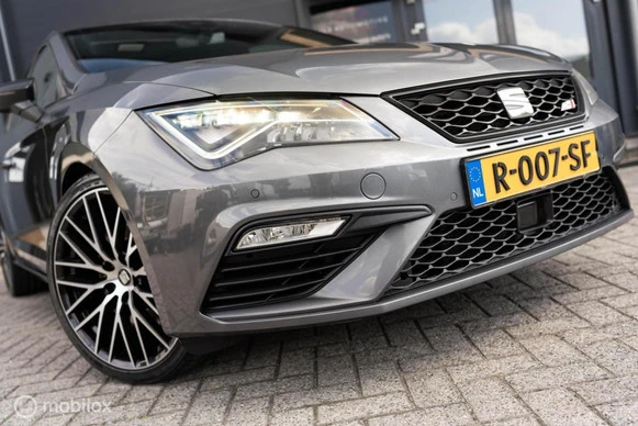 SEAT Leon - Afbeelding 2 van 19