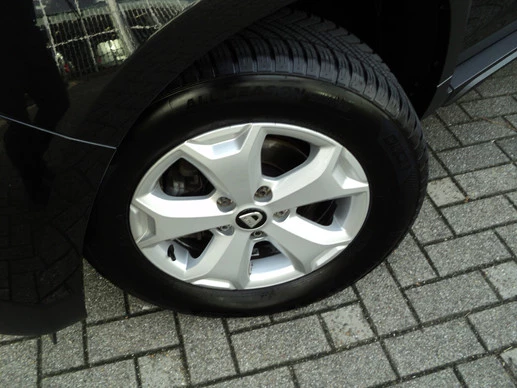 Dacia Duster - Afbeelding 3 van 30