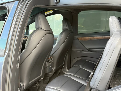 Tesla Model X - Afbeelding 15 van 25
