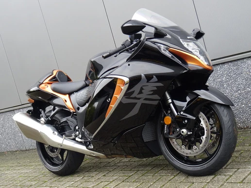 Suzuki GSX - Afbeelding 2 van 16