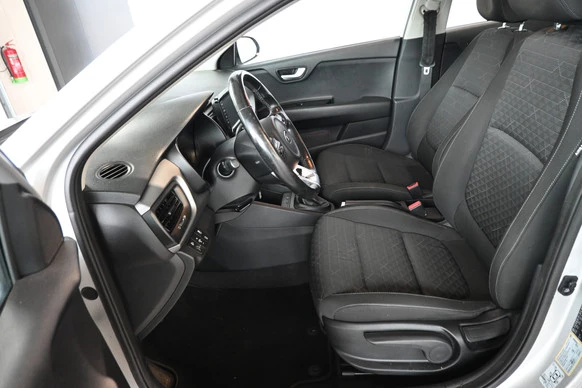 Kia Rio - Afbeelding 7 van 30