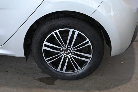 Kia Rio - Afbeelding 14 van 30