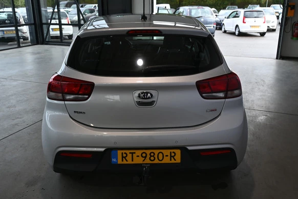Kia Rio - Afbeelding 16 van 30