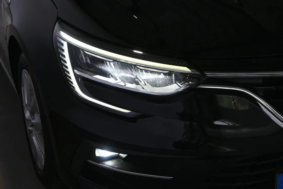 Renault Megane E-Tech - Afbeelding 17 van 30